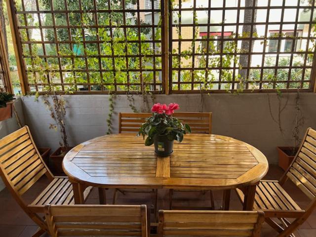 ローマLa Casa Delle Camelieアパートメント エクステリア 写真